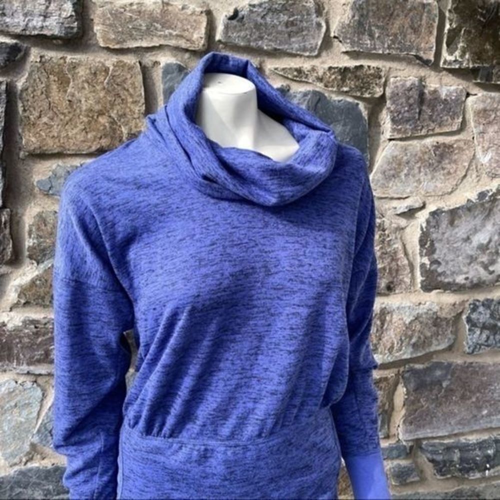ATHLETA Batwing & Robin Cowl Sweater size small  #918996 - Picture 3 of 9